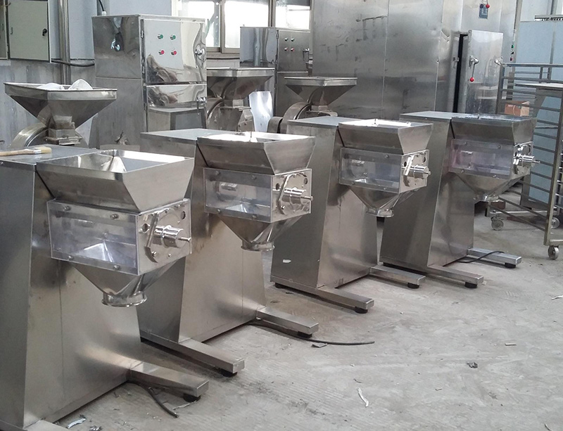 YK-100/160型搖擺式顆粒機(jī)